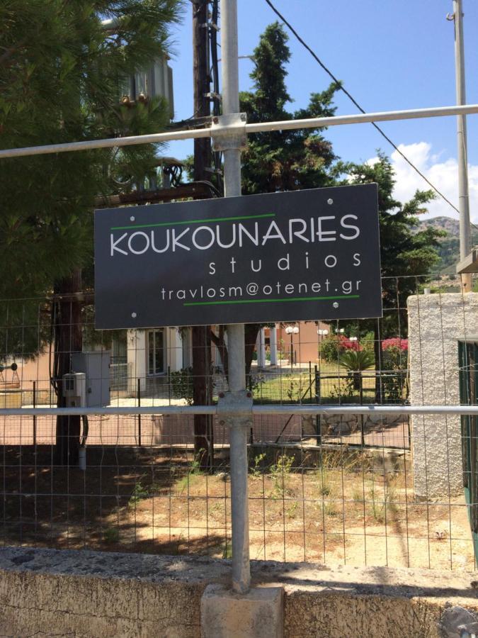 Koukounaries Studios Skala  Eksteriør bilde